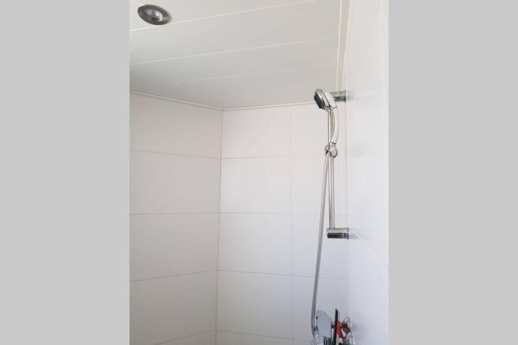شقة كاتفايك أن زي  في Schoon Sfeervol Souterrain المظهر الخارجي الصورة